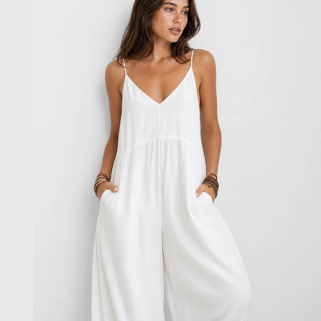 Women's Breathable Cotton-Linen Blend Jumpsuit | Casual Loose-Fit White Summer Outfit 3